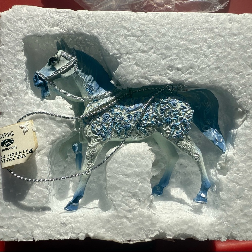 Trail of painted ponies 2006 “crystal” ornament in box.
